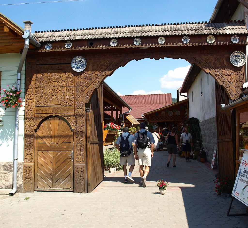 Erdély_2008_318.jpg - Illyés Mihályék portája.