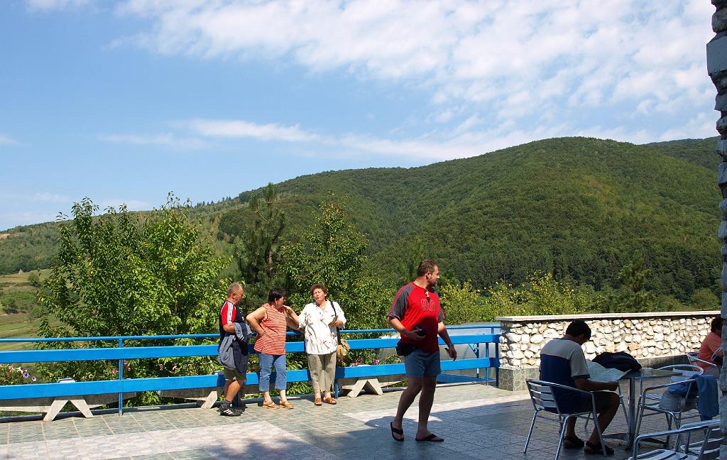 Erdély_2008_356.jpg - a Medvebarlangra várunk.