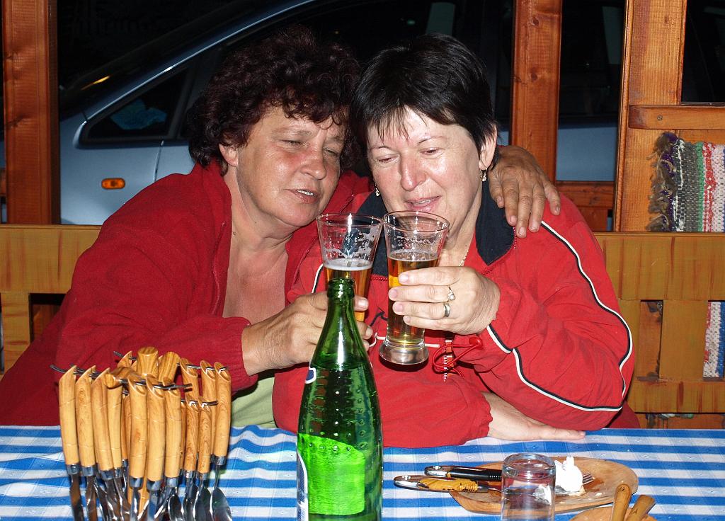 Erdély_2008_99.jpg - jó későre megérkeztünk a Csángó panzióba /úgy este 11 körül/.