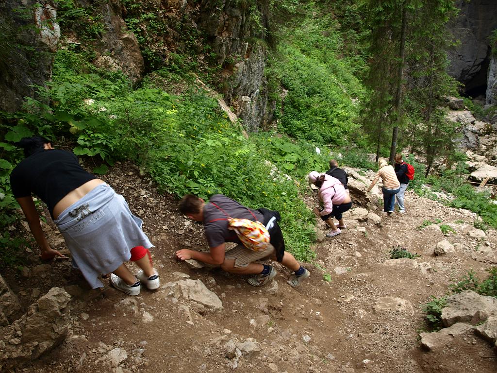 p7251040.jpg - még fokozódtak a terep nehézségei.