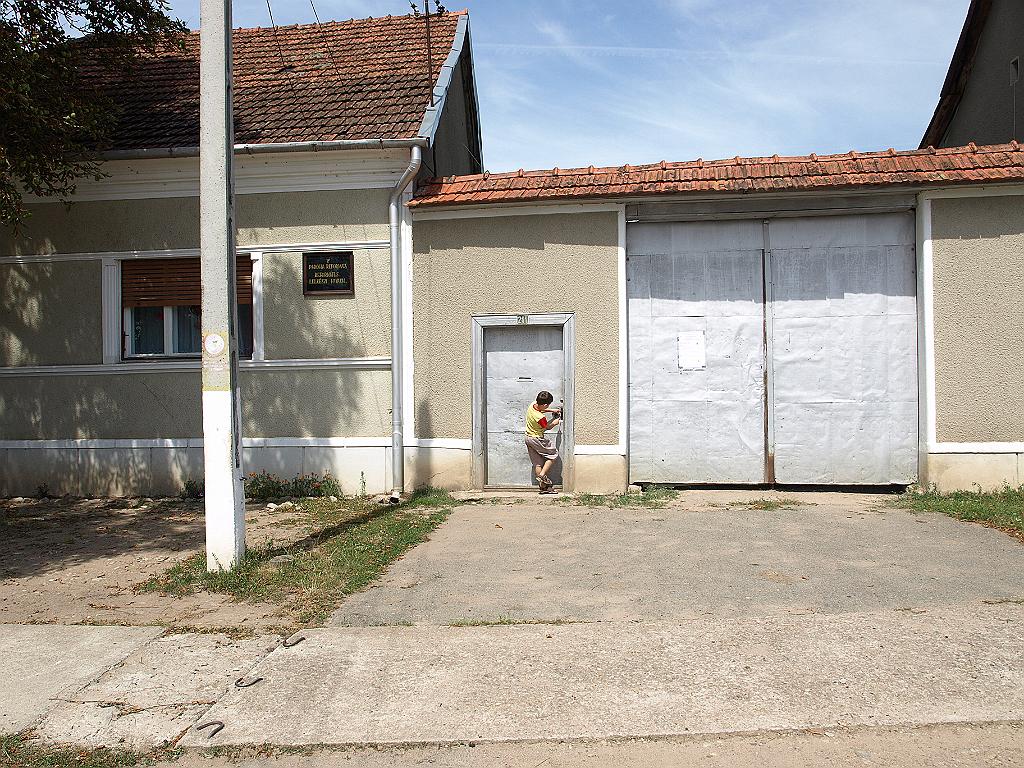 p7271674.jpg - a református Lelkészi Hivatal Magyarremetén.